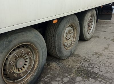 Полуприцеп-рефрижератор автомобильный KOGEL SV24