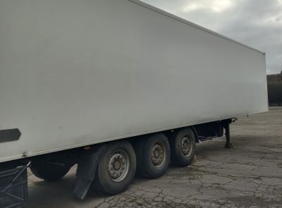 Полуприцеп-рефрижератор автомобильный KOGEL SV24